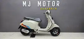 Piaggio Vespa Primavera 150 Iget ABS 2023 // Nopol cantik
