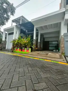 Dijual Murah Rumah Lokasi Perumahan Wisma Lidah Kulon