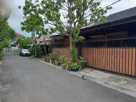 Rumah Murah 1 Lantai SHM Siap Huni Jalan Lebar di Riung Bandung.