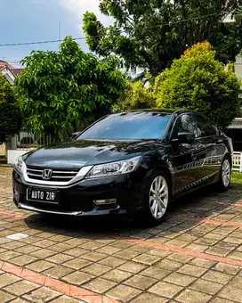 Honda Accord VTIL 2.4 AT 2013