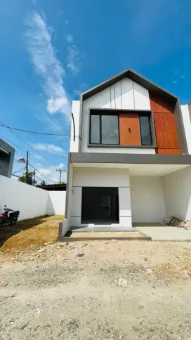 PERUMAHAN LUXE JALAN BAJAK II LUAS BANGUNAN 90