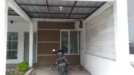Disewakan Rumah di Metland Cibitung Taman Cilandak Blok N 12 no 8