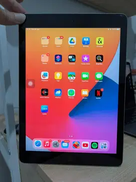 IPad Gen 5th, 32Gb hampir mint