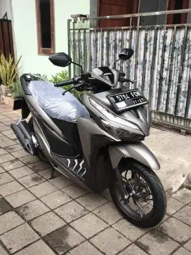 Bissmillah dijual motor Honda Vario LED new 150cc 2021