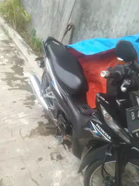 Jual motor Revo fit 2017