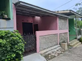 Di sewakan rumah 12 jt setahun di sawangan depok