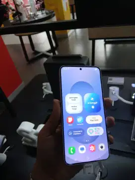 NEW SAMSUNG S25 12/256
