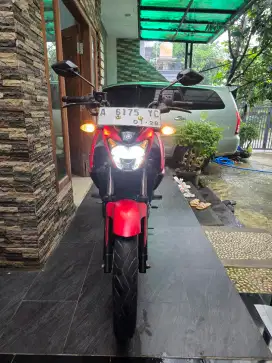 Vixion 2017 warna merah kondisi istimewa