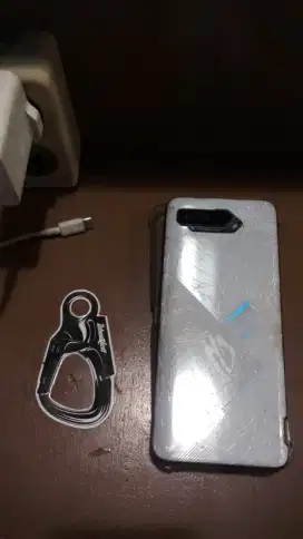 Asus Rog 5s 8/128