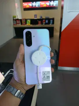 Samsung A36 free charger Ori