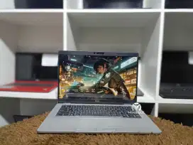 Dell Latitude 5310 i5 gen 10 8GB  NVME 256 GB  FHD IPS backlight
