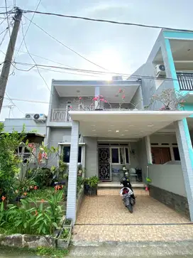 Dijual Rumah Minimalis Dua Lantai Di Selatan Jakarta