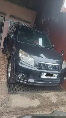 Toyota Rush 2010 Bensin type tertinggi S A/T