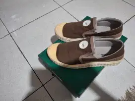 Sepatu slip on crocodiles.nego