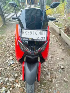 Jual nmax tahun 2024 merah