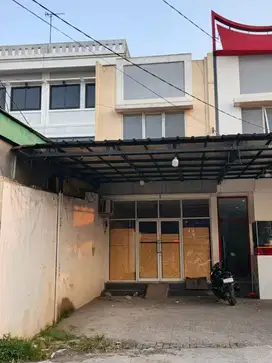 Disewakan ruko strategis 2½ lantai di Pulo Ribung, dekat Galaxy Bekasi