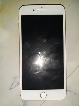 iPhone 8 Plus 64GB Nego sampe jadi (Minus baca desk)