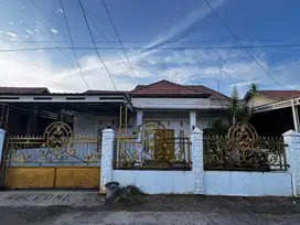 Di SEWAKAN ATAU DI JUAL RUMAH❗️❗️