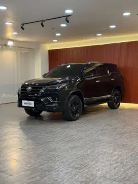 Toyota Fortuner 2.8 VRZ GR Sport 2022 Odo 17 Ribu Record Antik Garansi