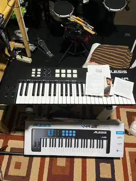 Midi Controller Alesis v49 MK2