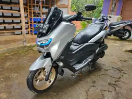 YAMAHA NMAX KEYLESS CONNECTED 2021