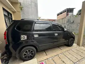 Toyota Avanza 2010 Bensin