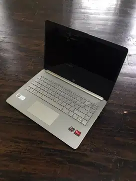 Laptop HP Amd Ryzen 5500 Ram 16/512