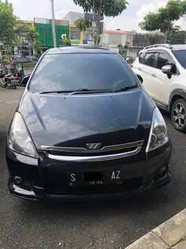 Toyota Wish 1.8 AT Full Option 2003 CBU Low KM