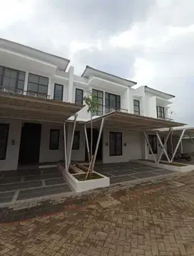 Rumah Lokasi Strategis di Bintaro