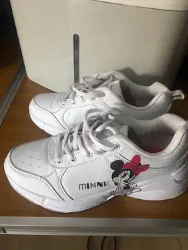 Sneaker Putih Sepatu Olahraga Wanita BATA DISNEY - insole 23cm