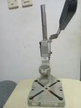 Alat semi press
