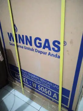 Kompor gas 4 tungku