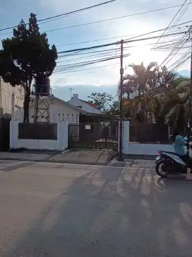 SEWA/KONTRAK RUMAH BISA UTK KANTOR MARGAHAYU METRO,BANDUNG TIMUR