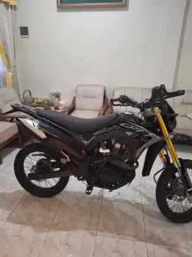 Jual Motor Honda CRF Custom