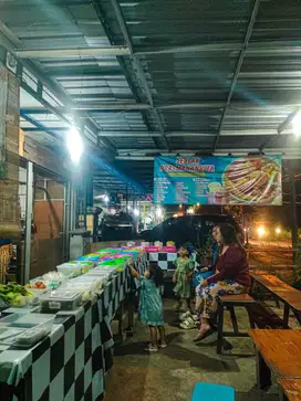 Lowongan Pekerjaan Penjaga Stand Seblak