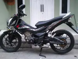 Jual atau tt Sonic 150