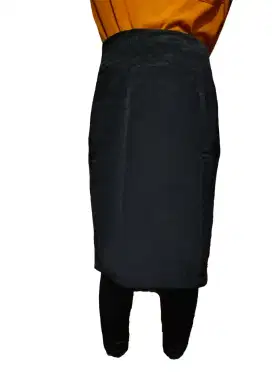Rok span vintage hitam