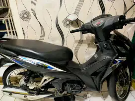 HONDA REVO FIT PGM FI 2016