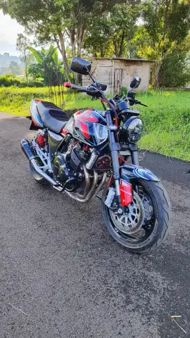 Honda CB400 Tahun 2001