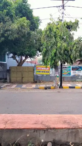 Disewakan Tanah Kosong jl. Trunojoyo Madiun Jatim