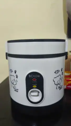 BOLDe Rice Cooker Magic Com Titanium Eco 0.6 L