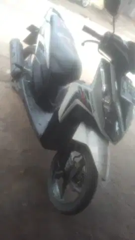 Vario tecno 2011 mesin mulus pajek panjang