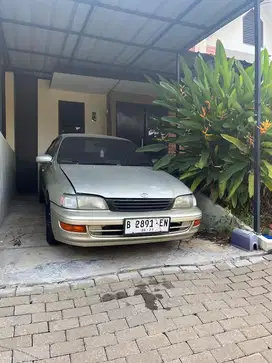 Jual toyota corona absoute 2.0