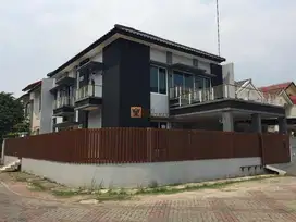 Langka! Rumah Hook Bangunan Baru di Taman Surya 14x18m2 Siap Pakai