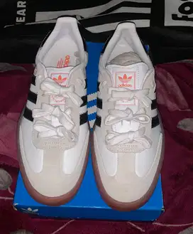 ADIDAS SAMBAE W