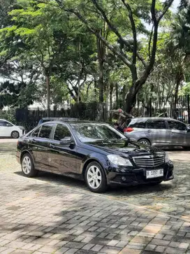 Mercedes Benz C200 Classic AT 2012 Pajak Panjang