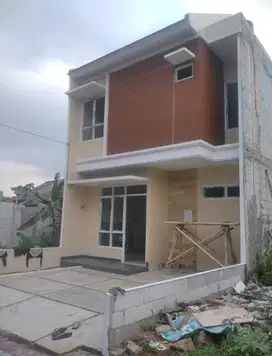 SUPER MURAH RUMAH 2 LANTAI DI KOTA BEKASI AKSES JALAN LEBAR 2 MOBIL