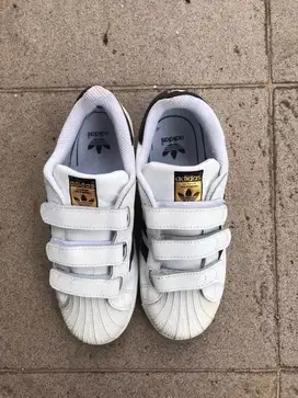 Preloved sepatu anak adidas super star