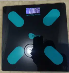 Timbangan Badan merek INONE