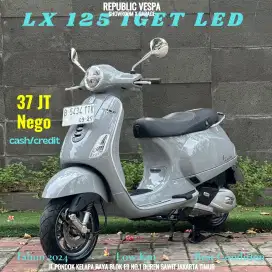 PIAGGIO VESPA LX 125 IGET LED TAHUN 2024 PERFECT CINDITION